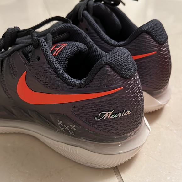 Nike Air Sneakers BNWT - Picture 4 of 5